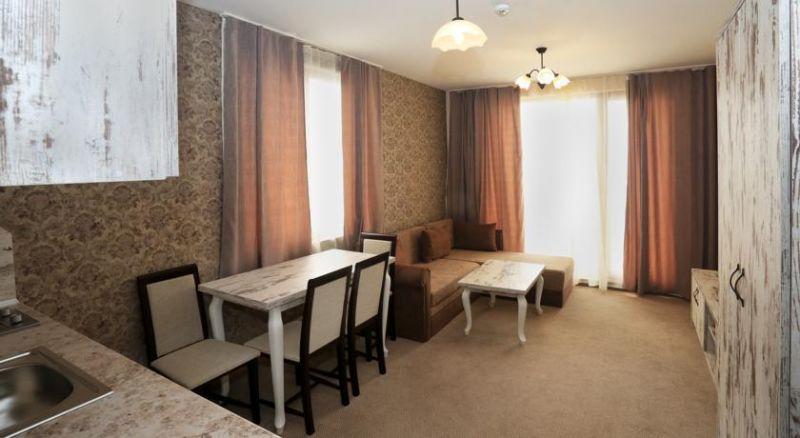 PARAIZO TEOPOLIS 3*