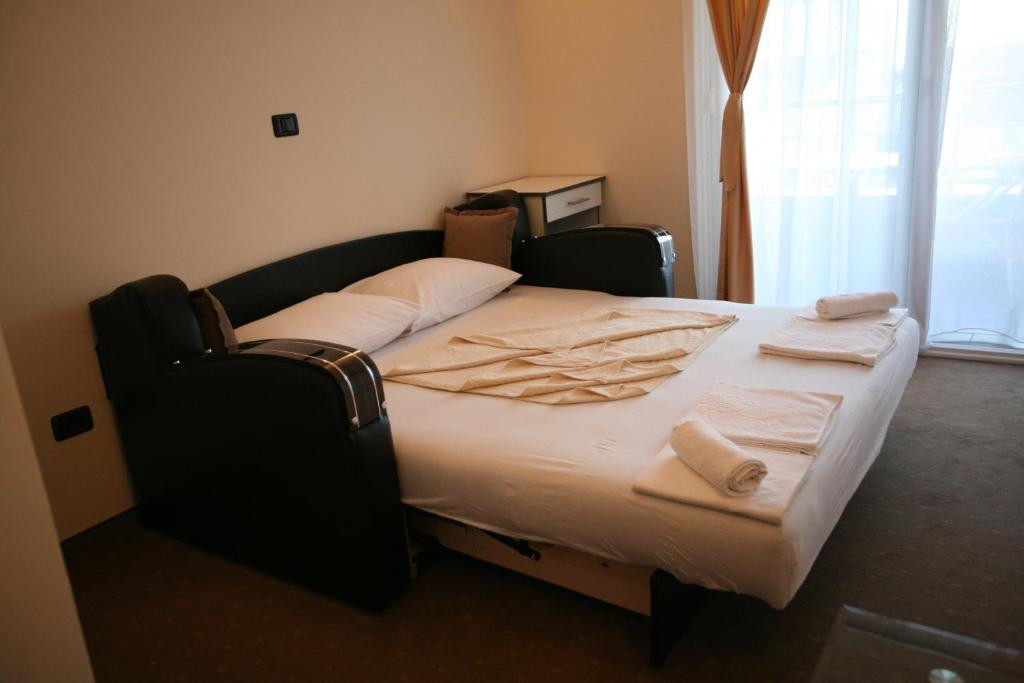 ELENA & MARKO APARTMENTS 3*