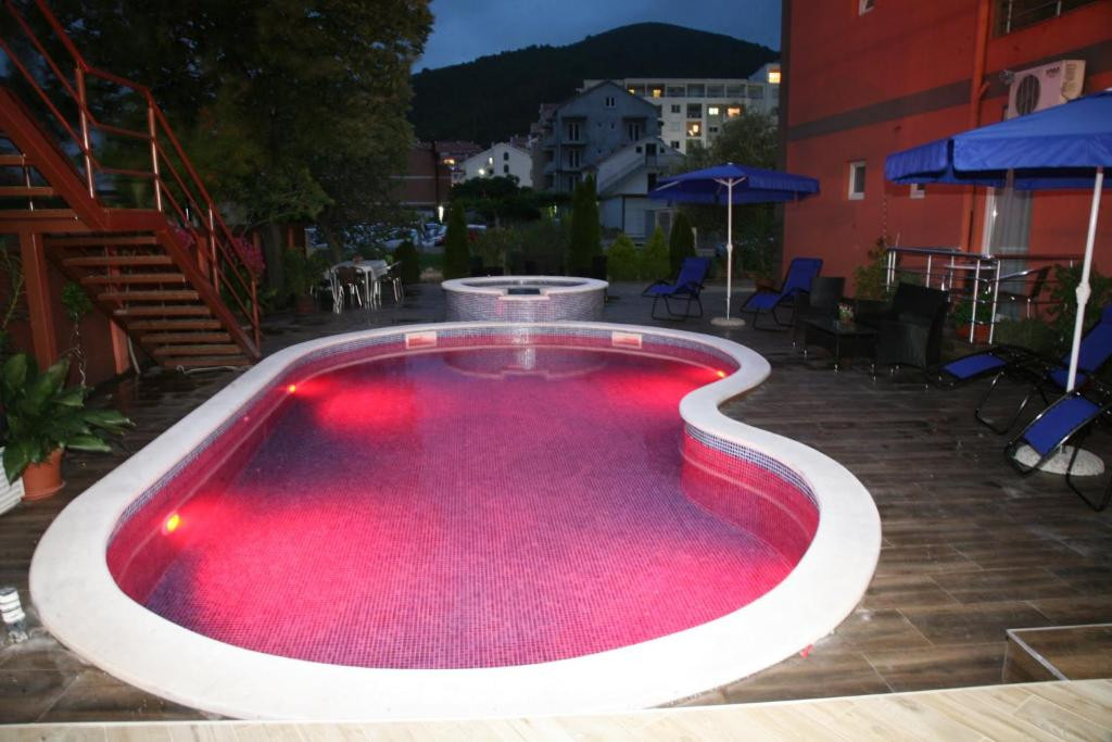 ELENA & MARKO APARTMENTS 3*