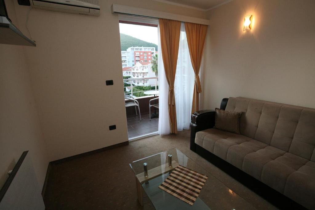 ELENA & MARKO APARTMENTS 3*