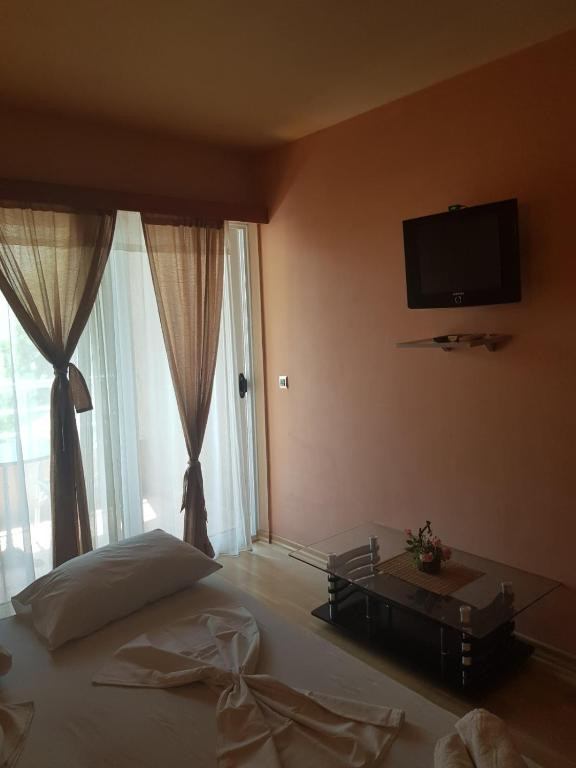 ELENA & MARKO APARTMENTS 3*