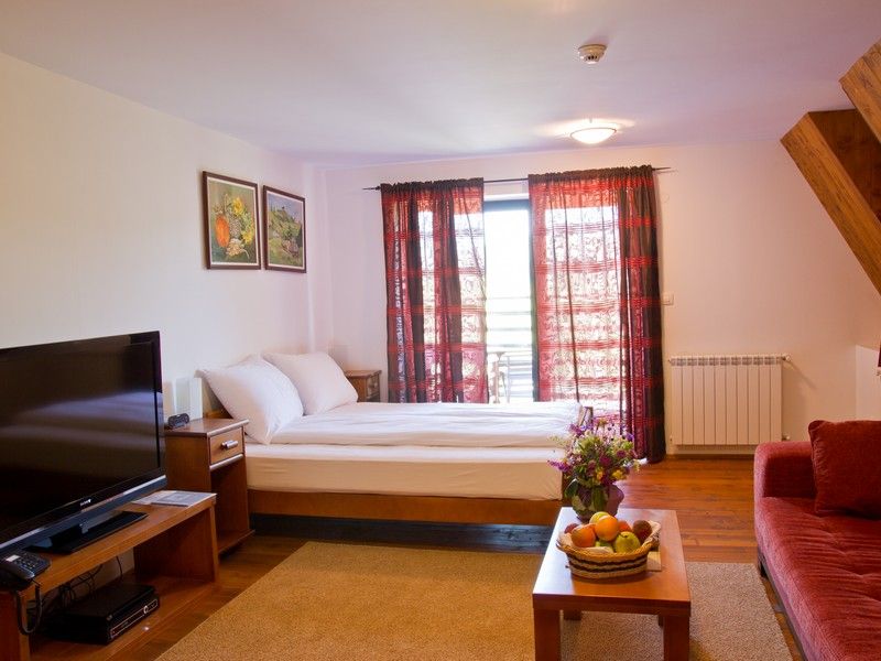 POLAR STAR 4*