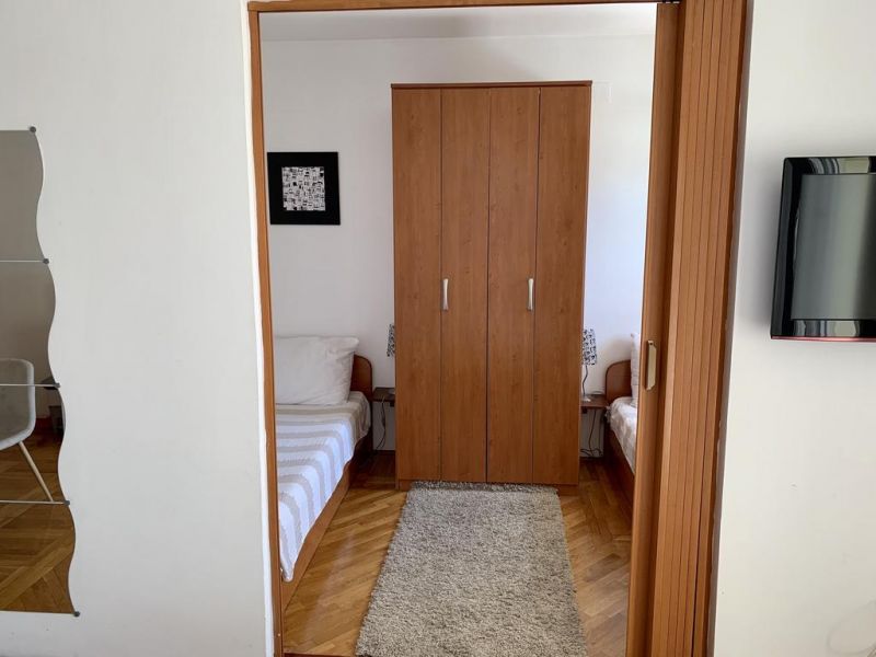 POZNANOVIC APT 4*