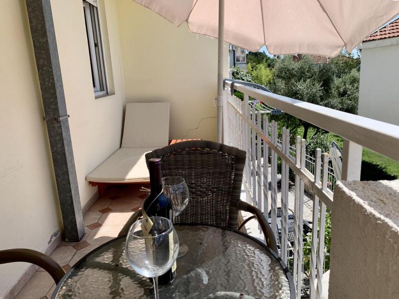 POZNANOVIC APT 4*