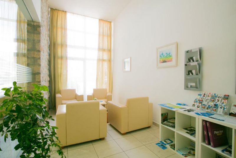 ADRIA HOTEL BIOGRAD NA MORU 3*