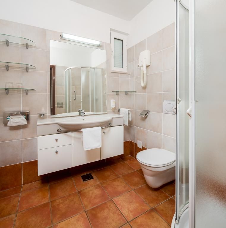ADRIATIQ RESORT FONTANA DELUXE 4*