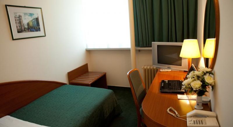 CENTRAL 3*