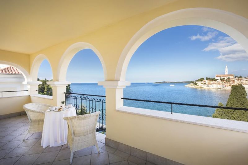 ISLAND HOTEL KATARINA 2*