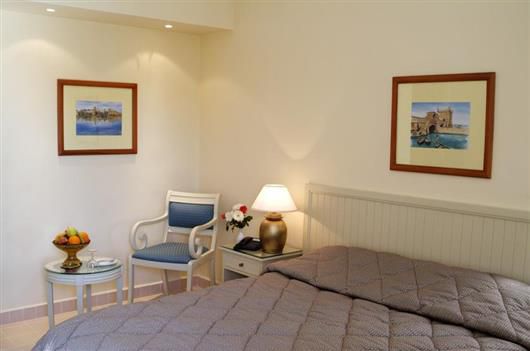 GOLDEN TULIP FARAH SAFI 4*