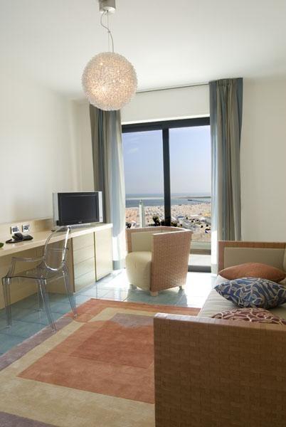 CLUB HOUSE MARINA CENTRO 4*