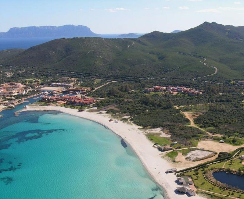 COLONNA BEACH HOTEL & RESIDENCE 4*
