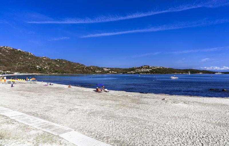 COLONNA BEACH HOTEL & RESIDENCE 4*