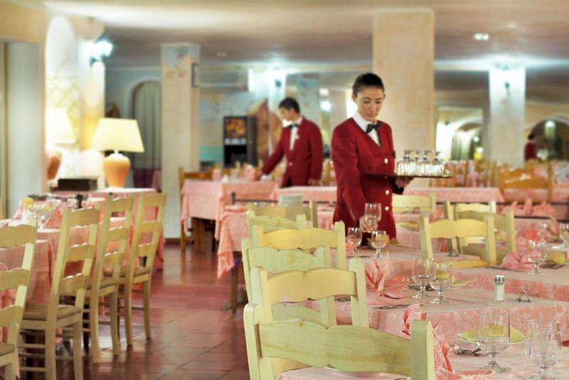 COLONNA BEACH HOTEL & RESIDENCE 4*