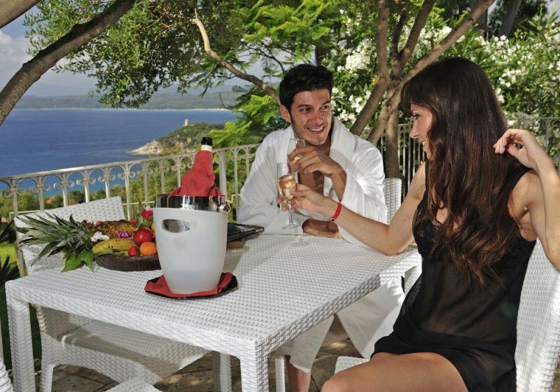 ARBATAX PARK RESORT COTTAGE 4*