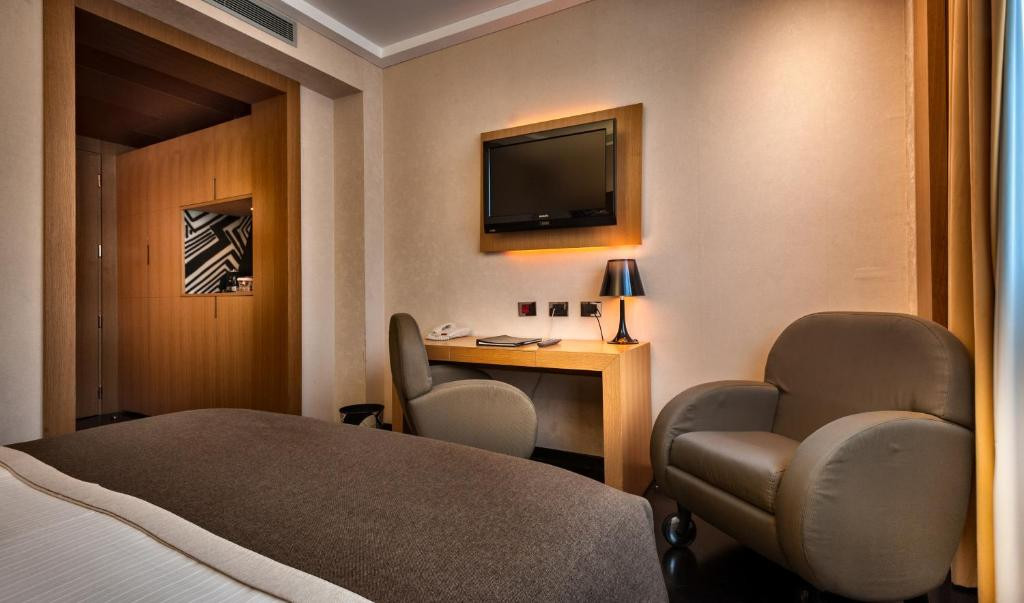 CROWNE PLAZA MILAN CITY 4*