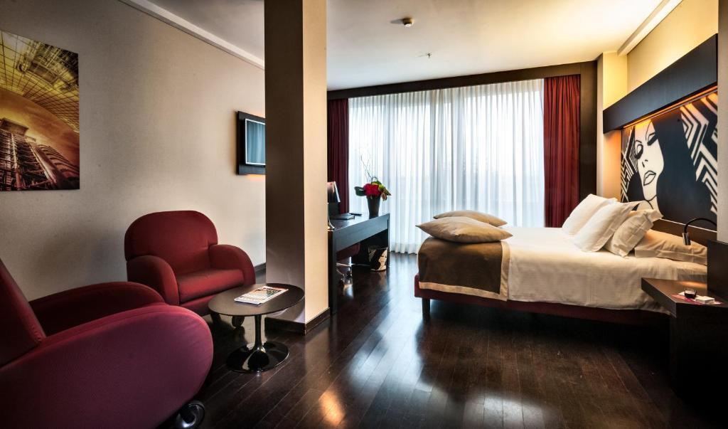 CROWNE PLAZA MILAN CITY 4*