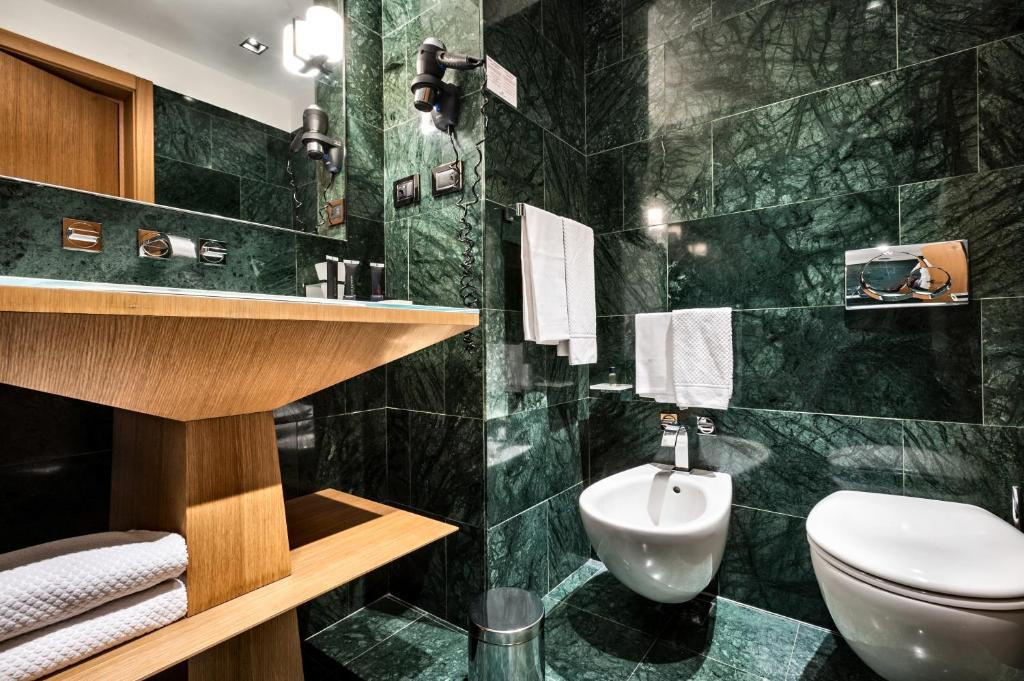CROWNE PLAZA MILAN CITY 4*