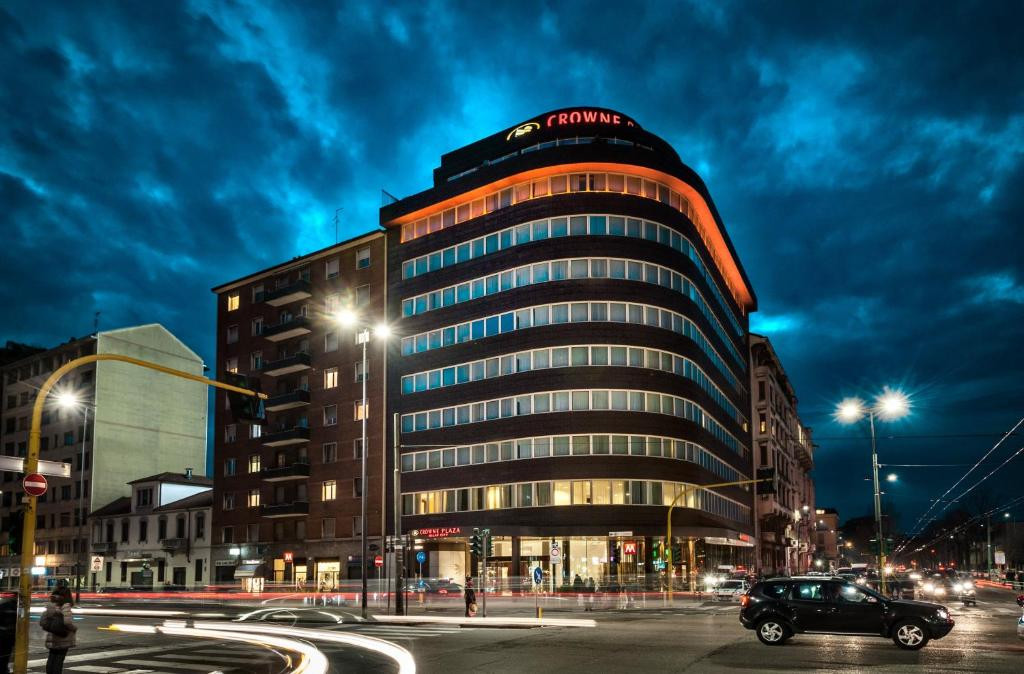 CROWNE PLAZA MILAN CITY 4*