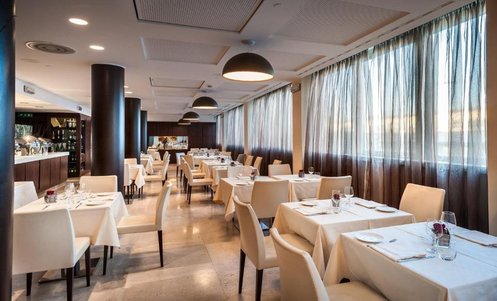 CROWNE PLAZA MILAN CITY 4*