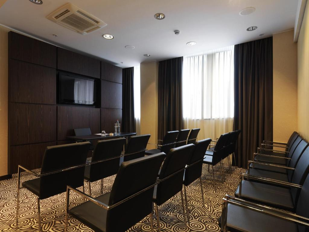 CROWNE PLAZA MILAN CITY 4*