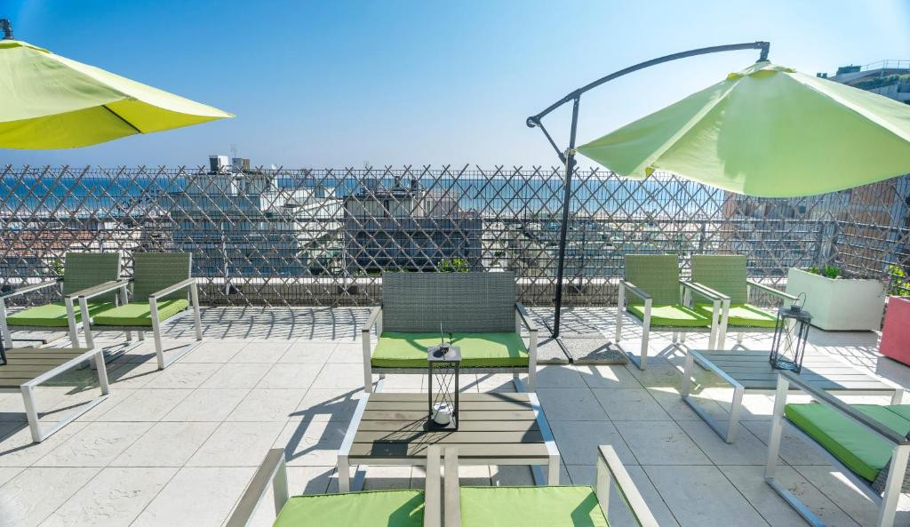 CLUB MEETING (EX. DAYS INN) MARINA CENTRO 4*