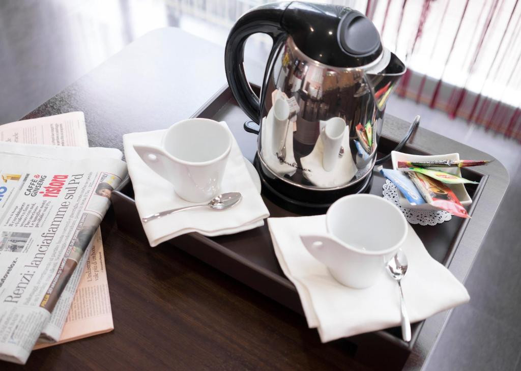 CLUB MEETING (EX. DAYS INN) MARINA CENTRO 4*