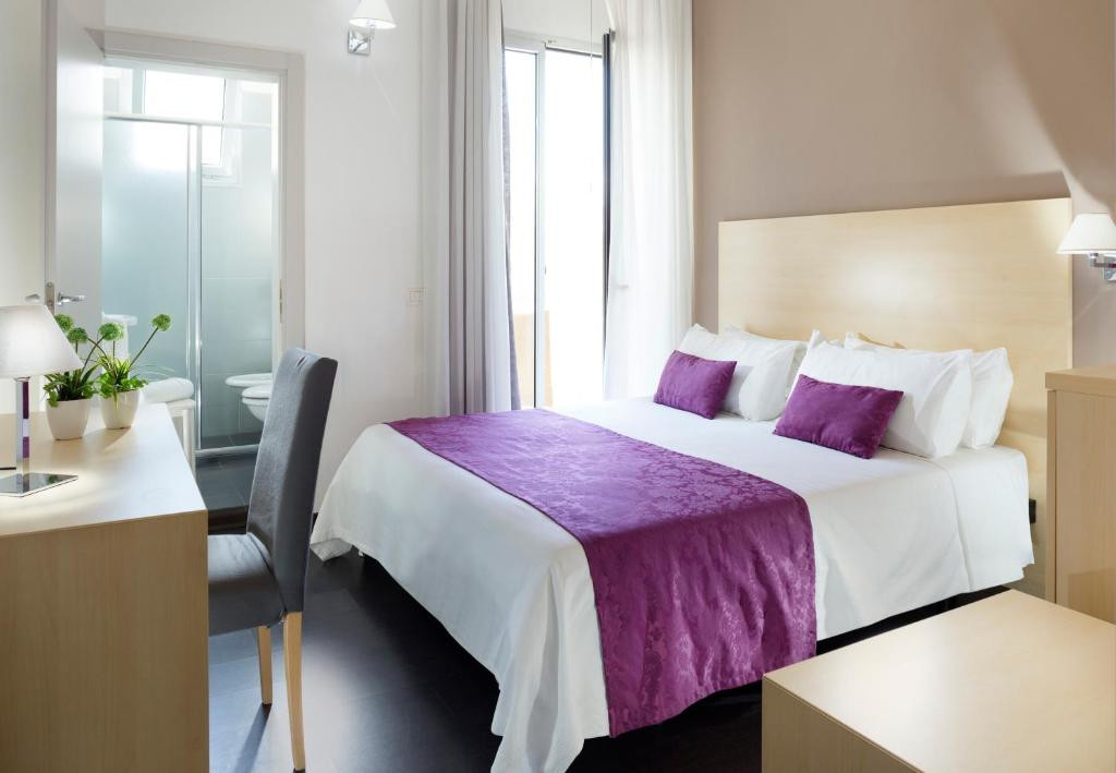 CLUB MEETING (EX. DAYS INN) MARINA CENTRO 4*