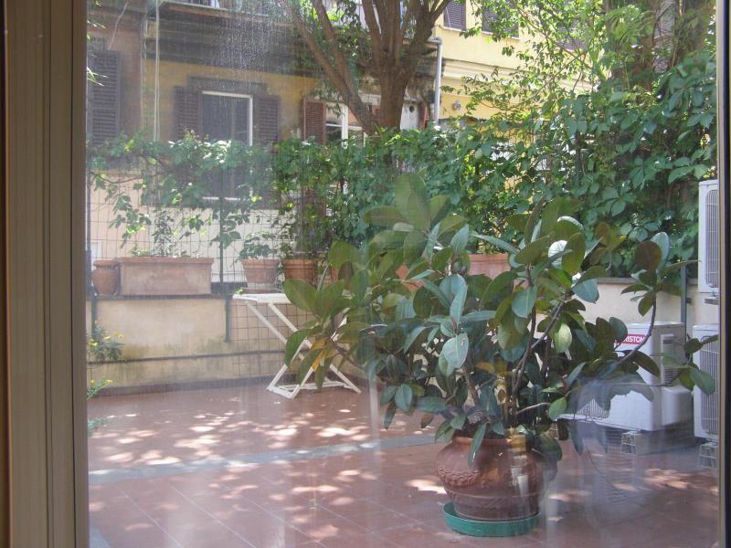FAMILY HOUSE 2*