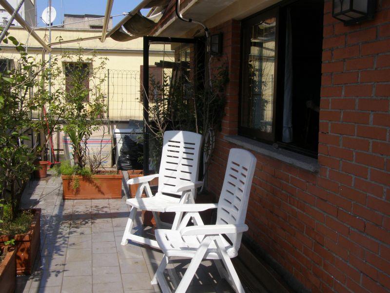 FAMILY HOUSE 2*