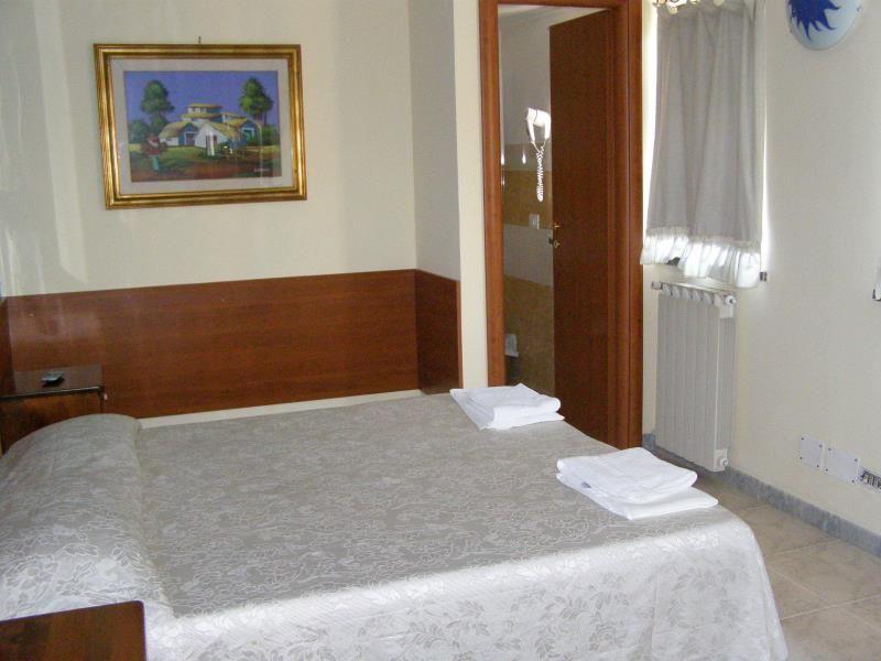 FAMILY HOUSE 2*