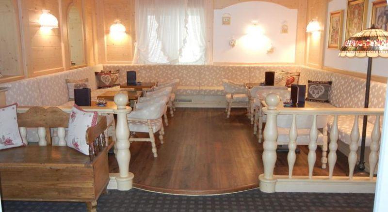 FOLGARIA POST HOTEL 4*