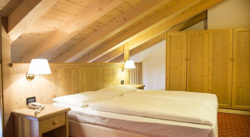 GOLF HOTEL FOLGARIA 4*