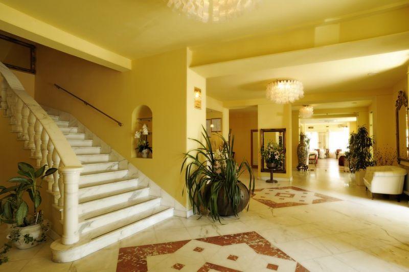 GRAND HOTEL MEDITERRANEE 4*