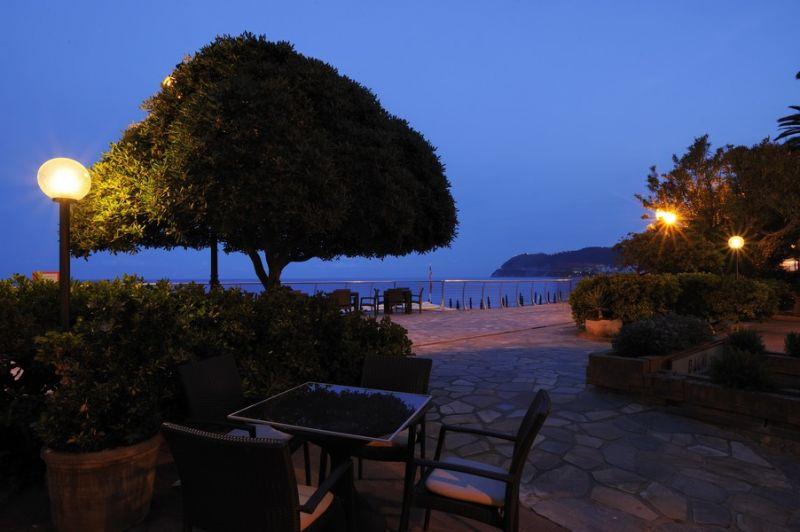 GRAND HOTEL MEDITERRANEE 4*