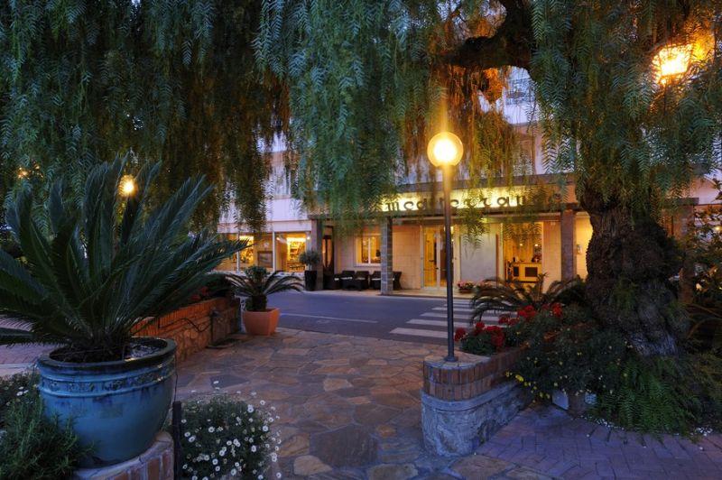 GRAND HOTEL MEDITERRANEE 4*