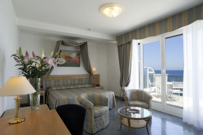 GRAND HOTEL MEDITERRANEE 4*