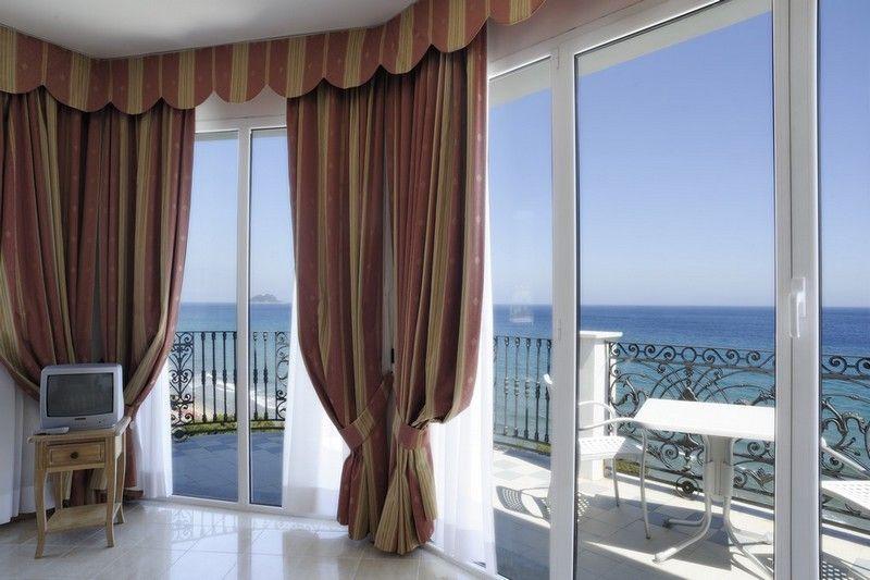 GRAND HOTEL MEDITERRANEE 4*
