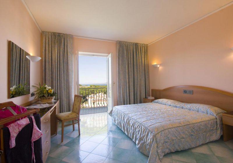 HERMITAGE & PARK TERME ISCHIA 4*