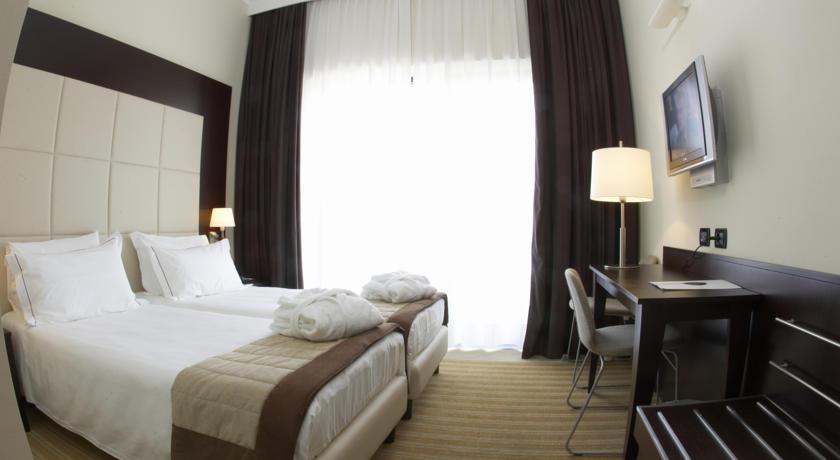IDEA HOTEL MILANO WATTTREDICI 4*