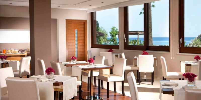 LA PLAGE RESORT 5*