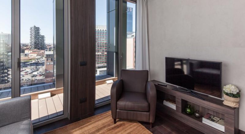 HYATT CENTRIC MILAN CENTRALE (ex.LAGARE HOTEL MILANO CENTRALE MGALLERY BY SOFITEL) 4*