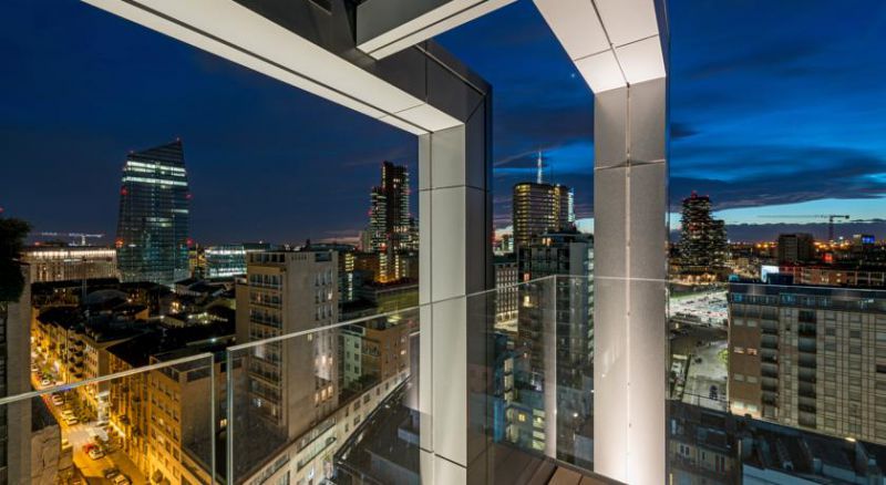HYATT CENTRIC MILAN CENTRALE (ex.LAGARE HOTEL MILANO CENTRALE MGALLERY BY SOFITEL) 4*