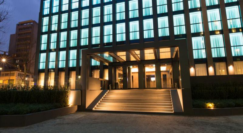 HYATT CENTRIC MILAN CENTRALE (ex.LAGARE HOTEL MILANO CENTRALE MGALLERY BY SOFITEL) 4*