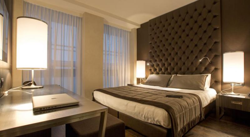 HYATT CENTRIC MILAN CENTRALE (ex.LAGARE HOTEL MILANO CENTRALE MGALLERY BY SOFITEL) 4*