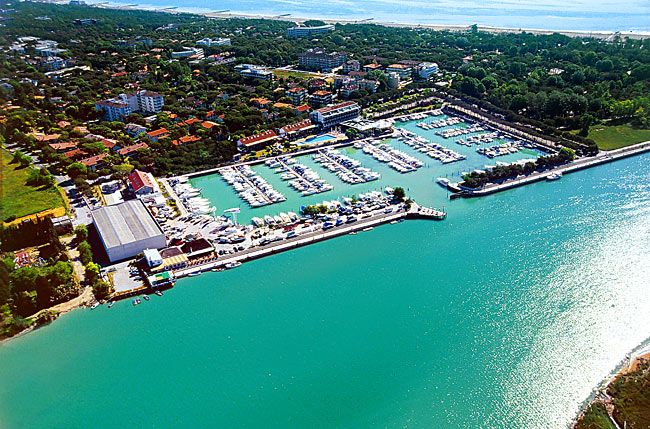 MARINA UNO LIGNANO RIVIERA 4*