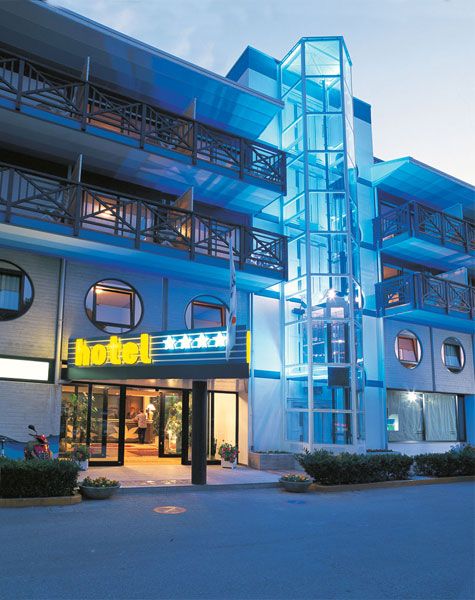 MARINA UNO LIGNANO RIVIERA 4*
