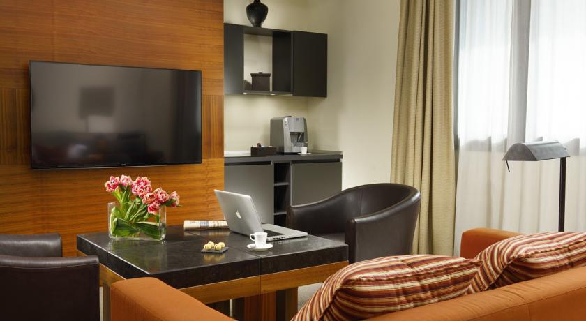 MILAN SUITE 4*