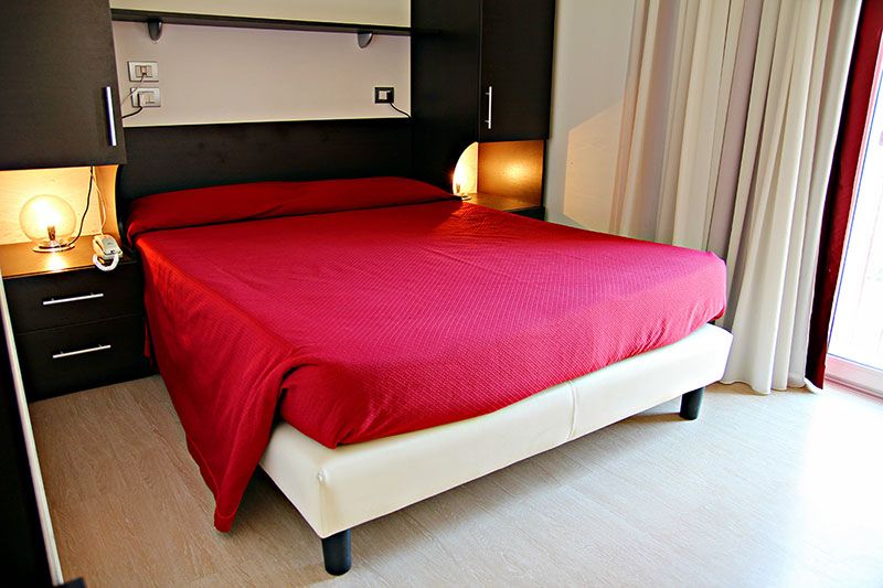 MOROLLI 3*