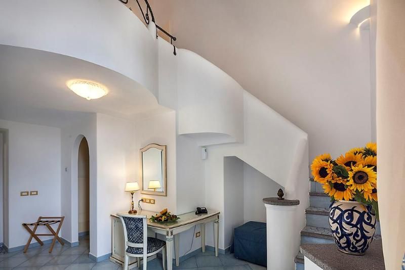 NETTUNO 4*
