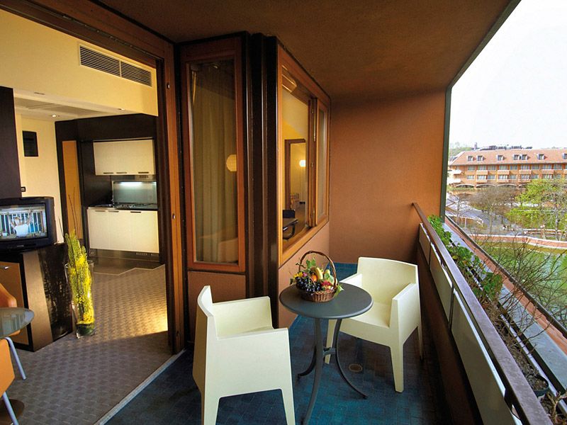 NH MILANO 2 4*